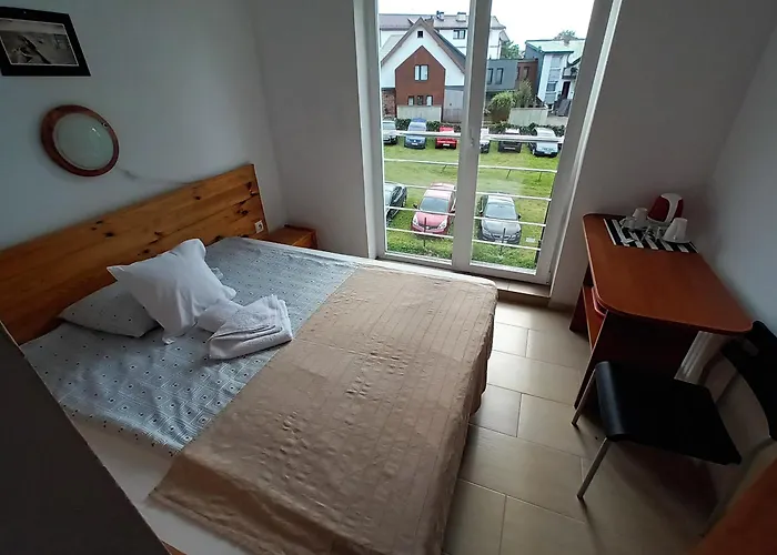 Kompas بيت ضيافة Jastrzębia Góra